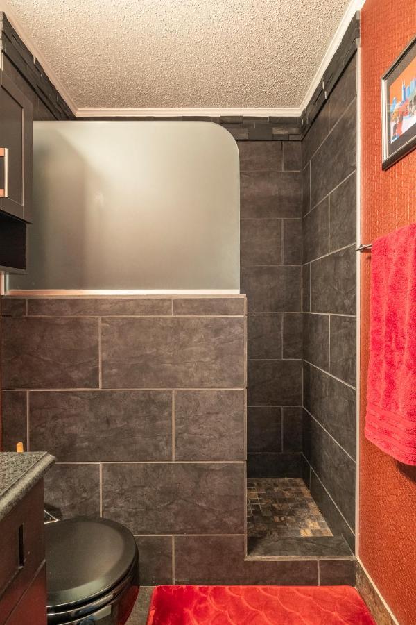 Contemporary Paradise W/ Private Bathroom Нашвілл Екстер'єр фото